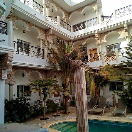Hotel Paradialaw Dakar Kültér fotó