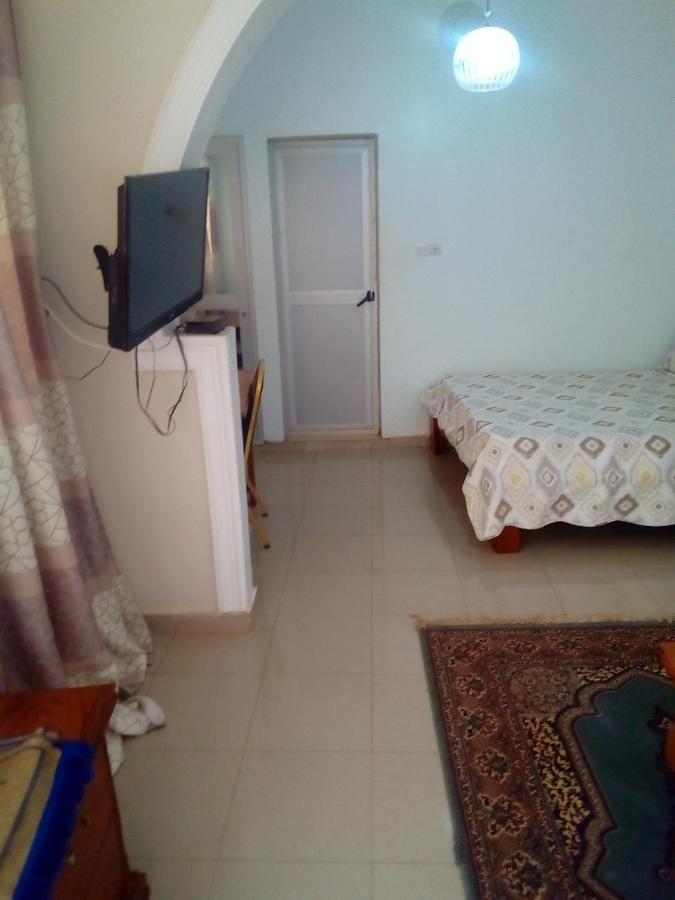 Hotel Paradialaw Dakar Kültér fotó