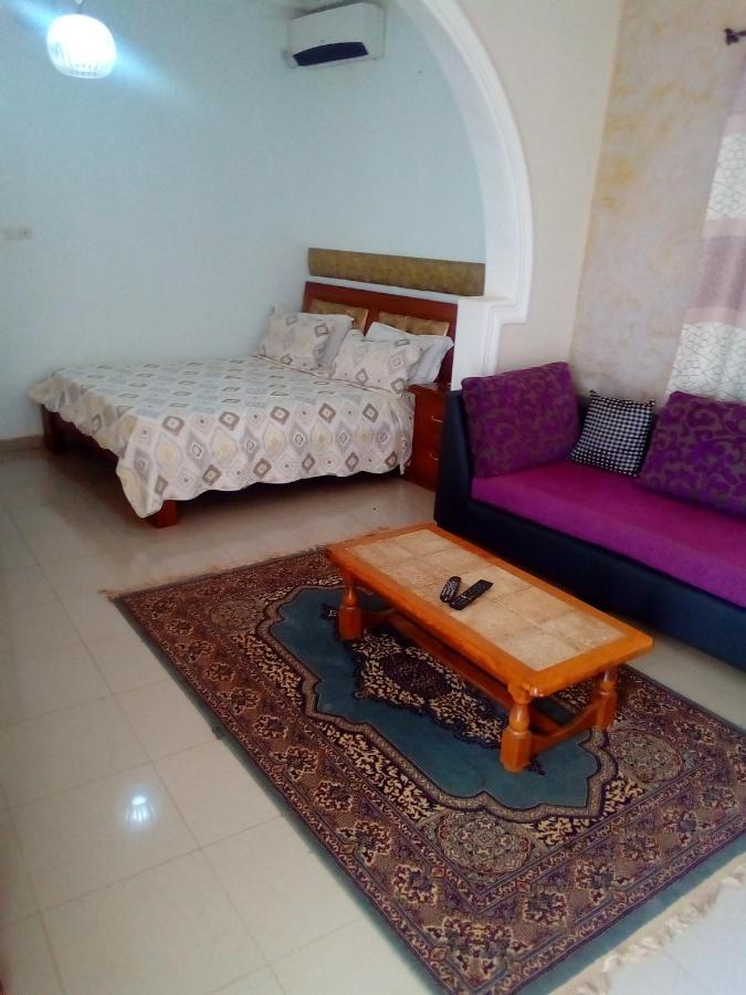 Hotel Paradialaw Dakar Kültér fotó
